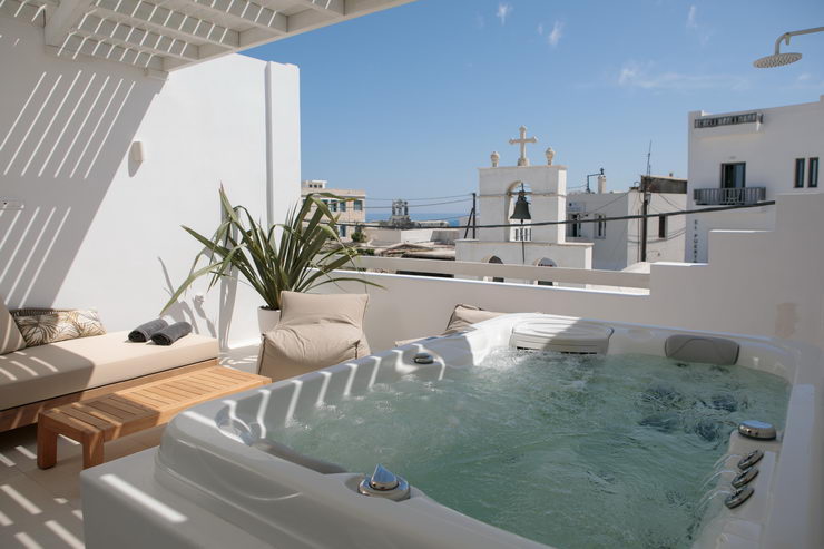 Porta Marina Deluxe Suite in Naxos